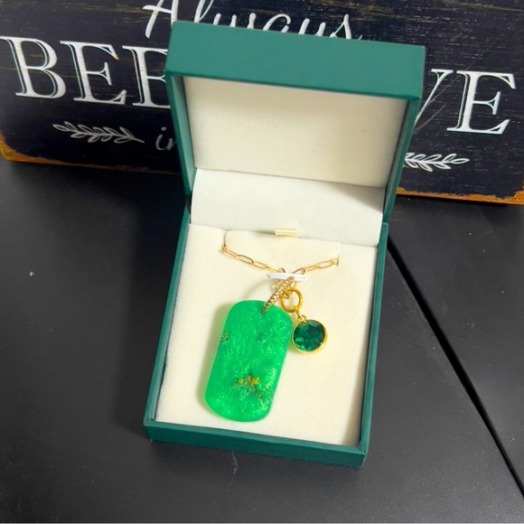 Green & Gold Epoxy Resin DogTag Necklace with Charm Adjustable Chain Handcrafted - Picture 2 of 8